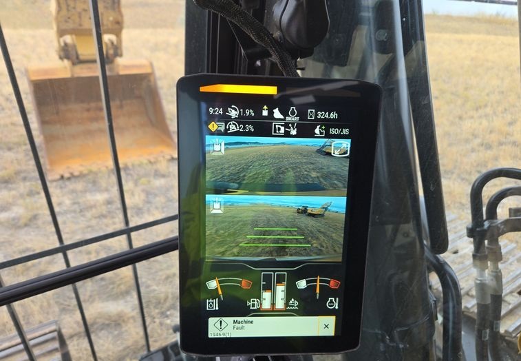 2022 Caterpillar 330 Excavator